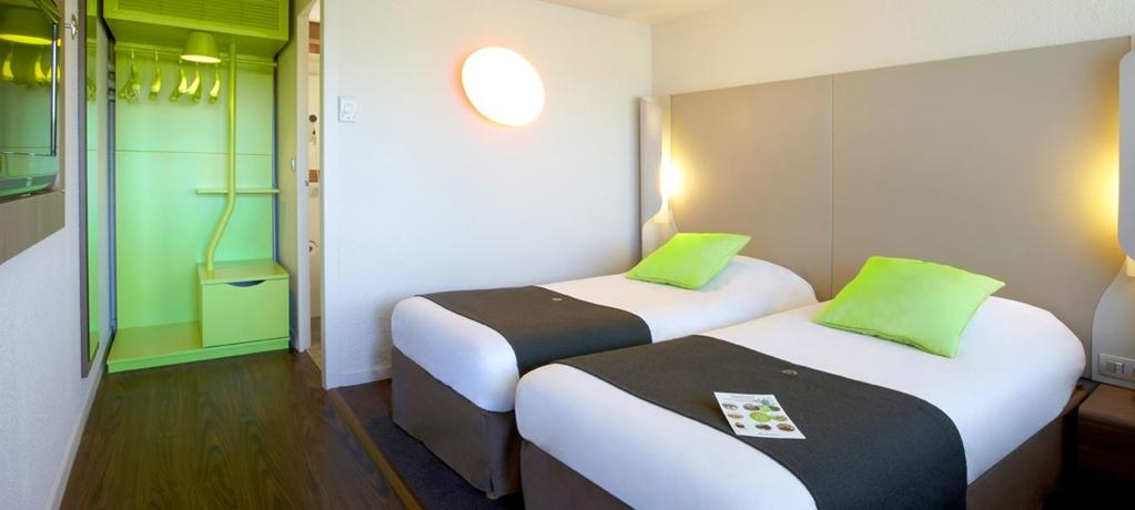 Campanile Montbeliard - Sochaux Hotel Ngoại thất bức ảnh