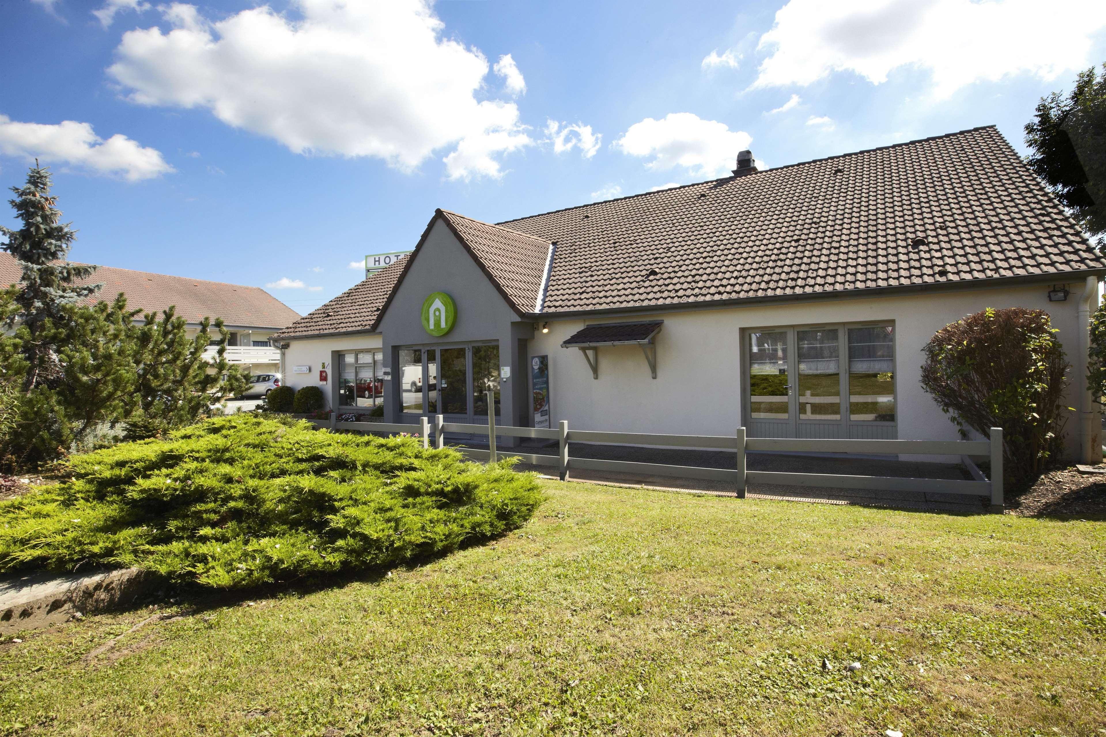 Campanile Montbeliard - Sochaux Hotel Ngoại thất bức ảnh