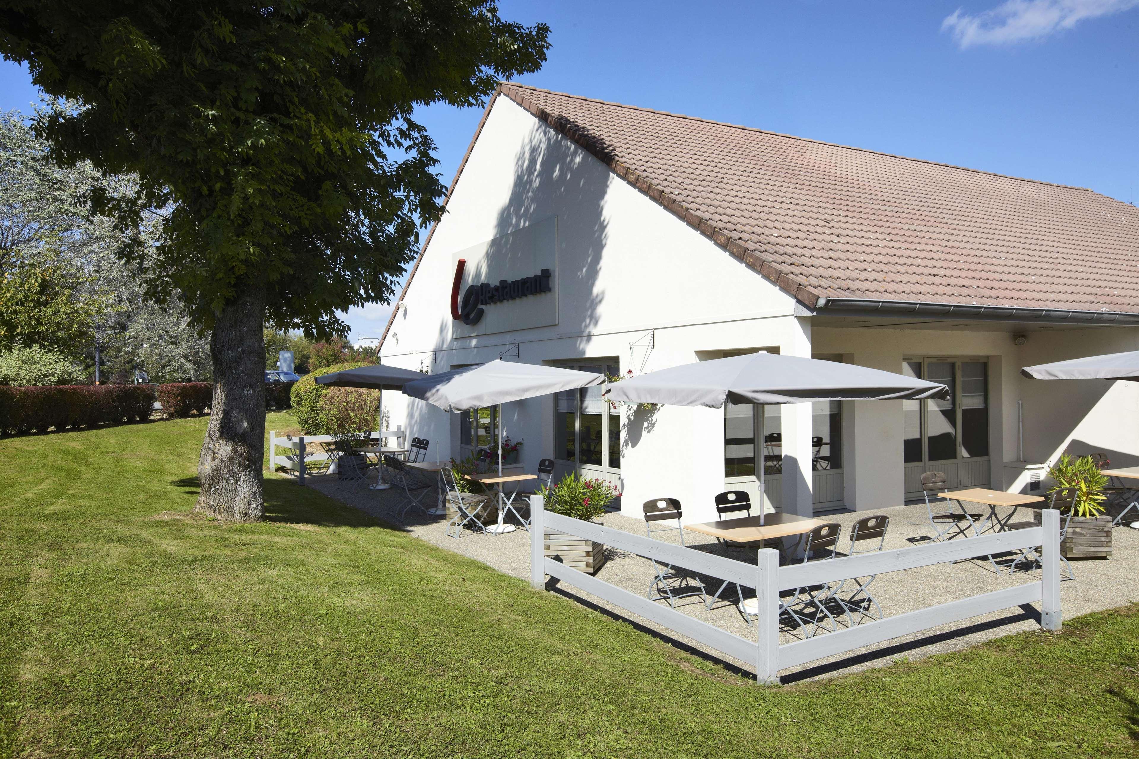 Campanile Montbeliard - Sochaux Hotel Ngoại thất bức ảnh