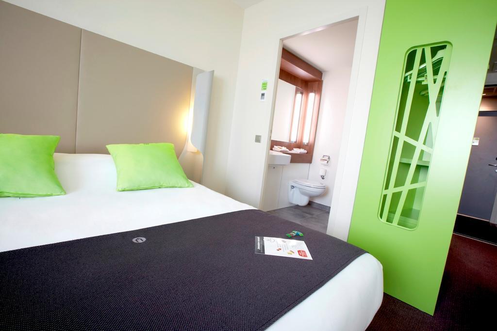 Campanile Montbeliard - Sochaux Hotel Ngoại thất bức ảnh